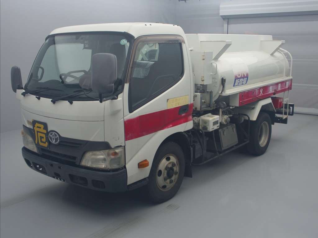 2012 Toyota Dyna Truck XZU600H[0]