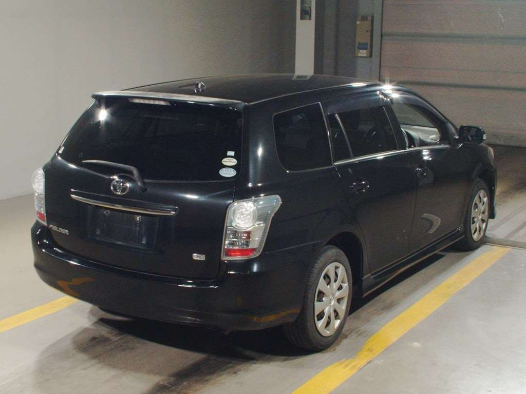 2011 Toyota Corolla Fielder NZE141G[1]