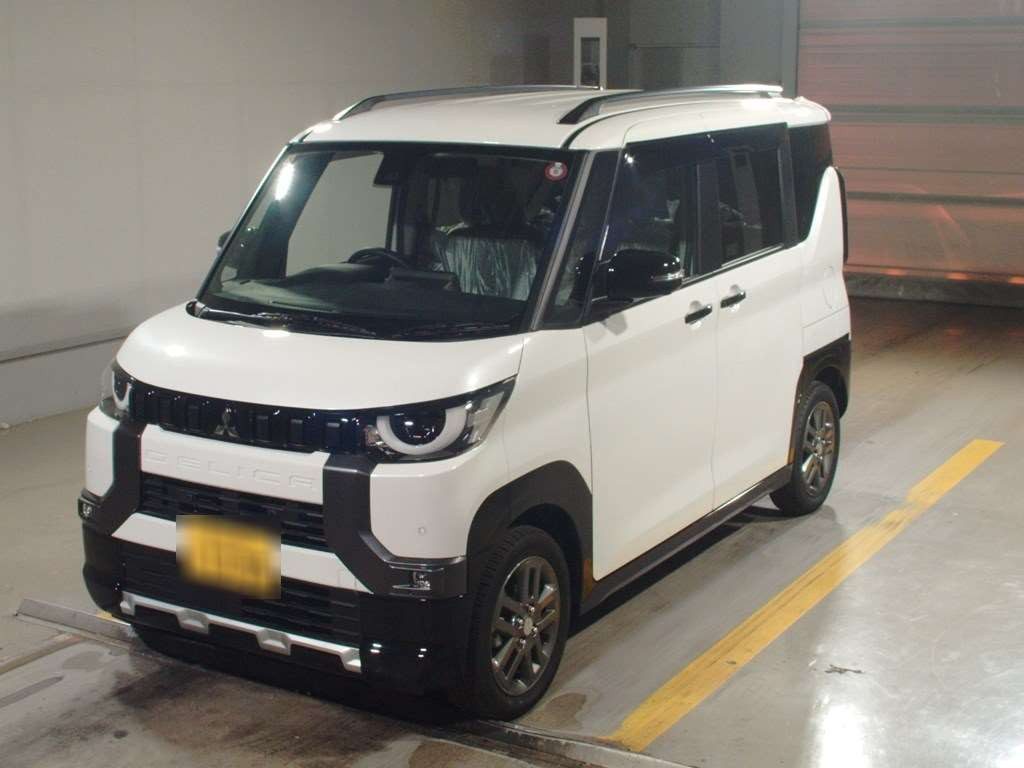 2023 Mitsubishi Delica Mini B38A[0]