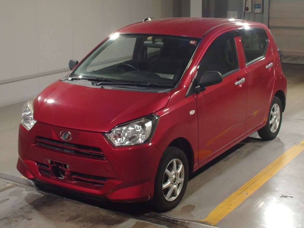 2017 Daihatsu Mira es LA360S[0]