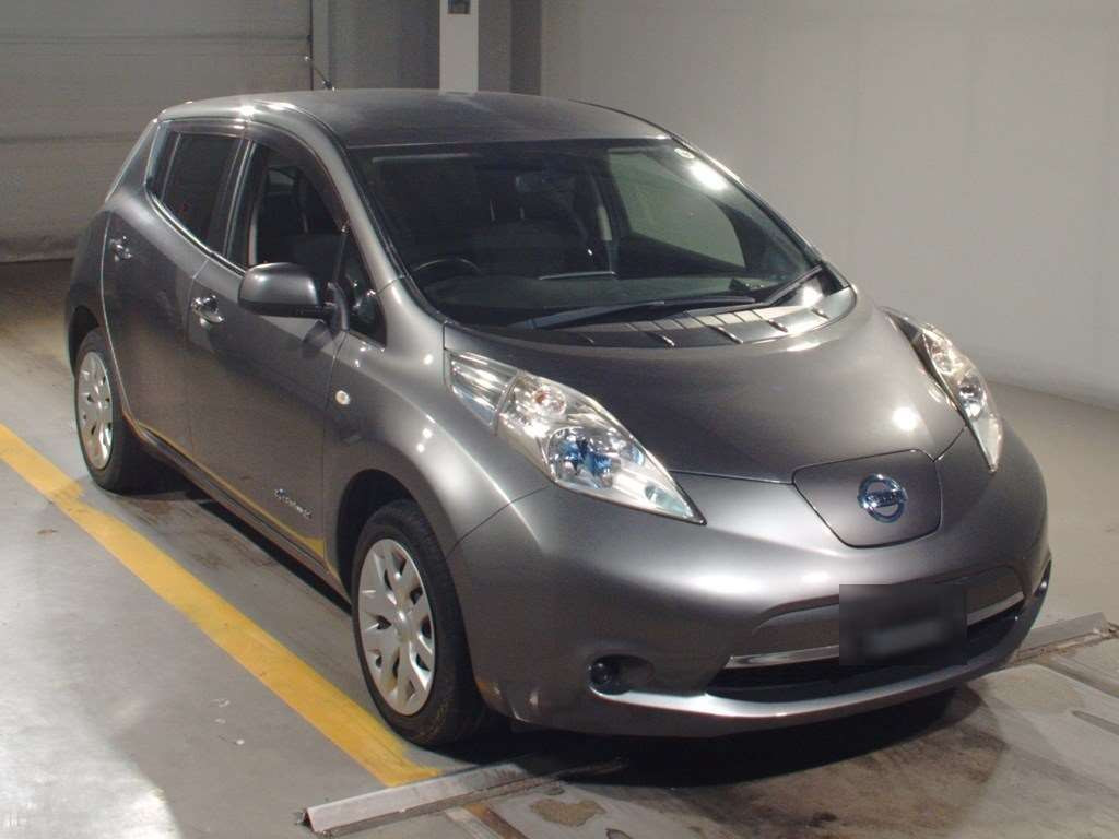 2013 Nissan Leaf AZE0[2]