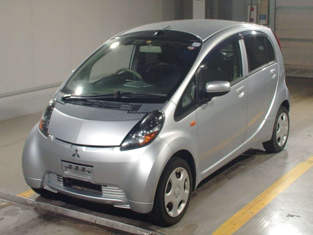 2011 Mitsubishi i HA1W[0]