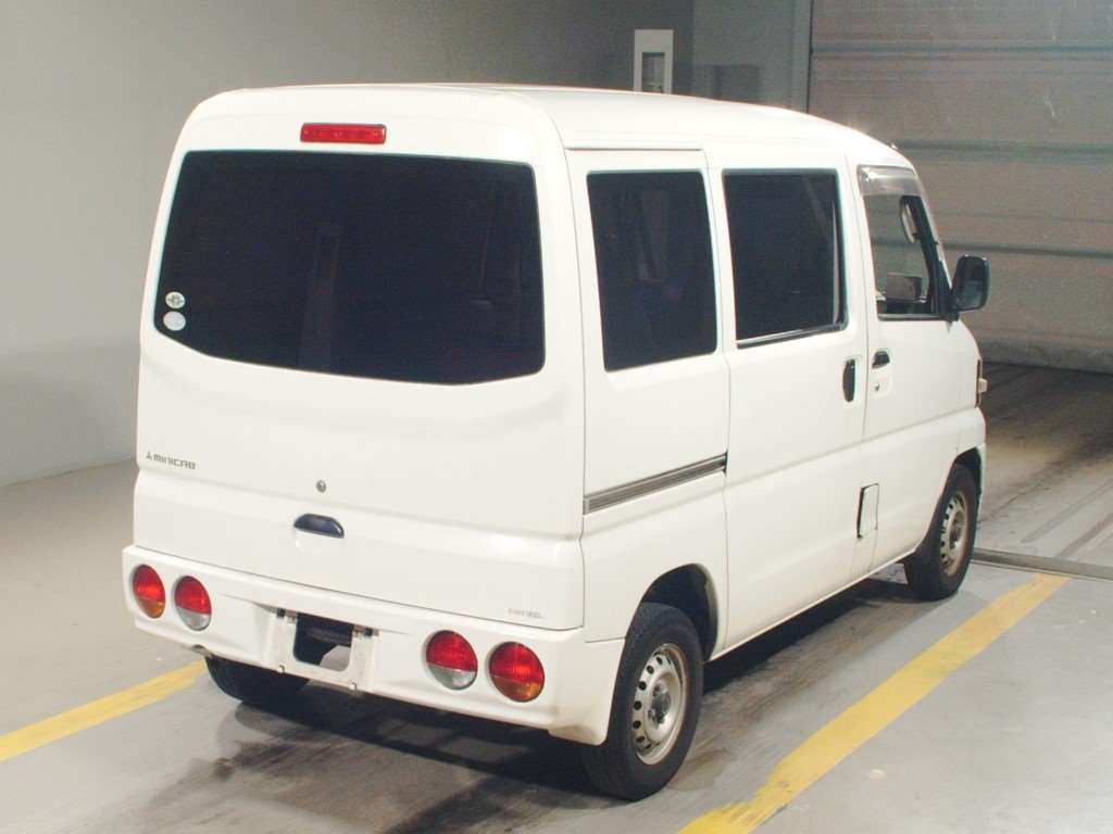 2006 Mitsubishi Minicab Van U61V[1]