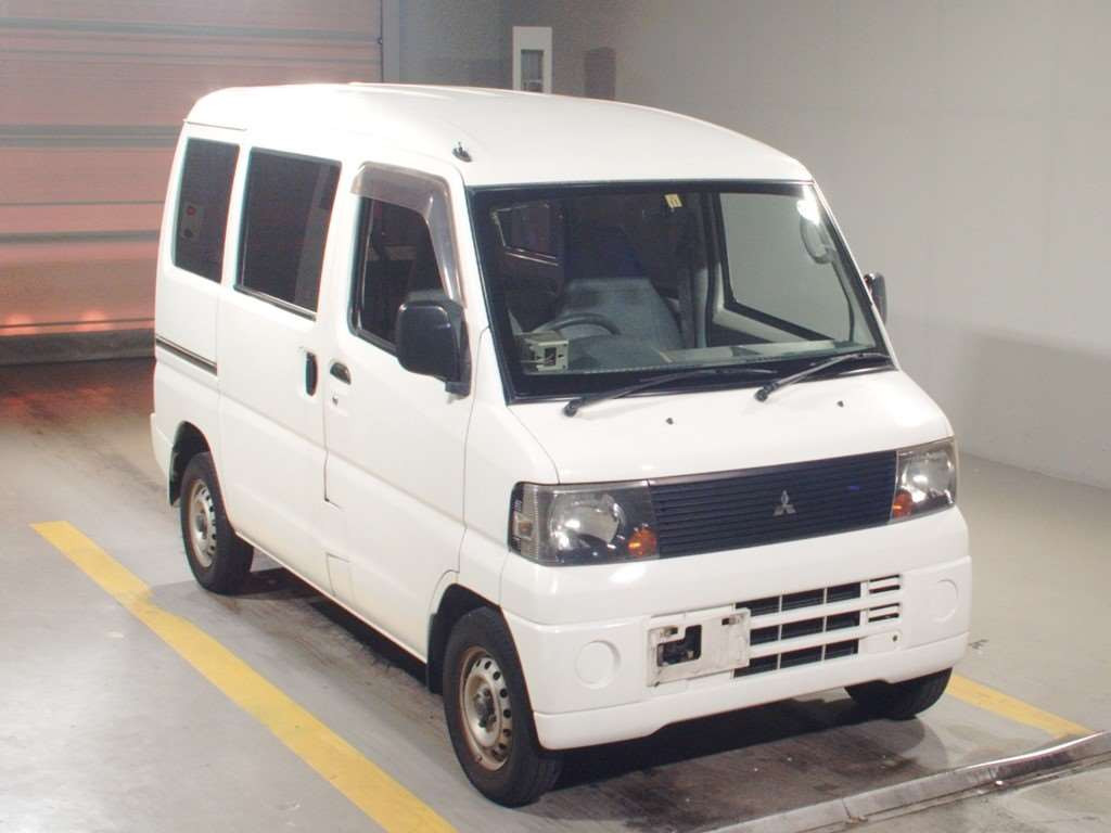 2006 Mitsubishi Minicab Van U61V[2]