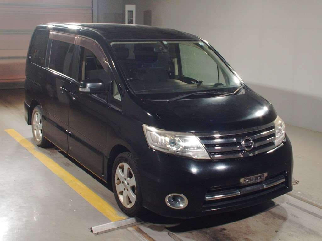 2009 Nissan Serena CC25[2]