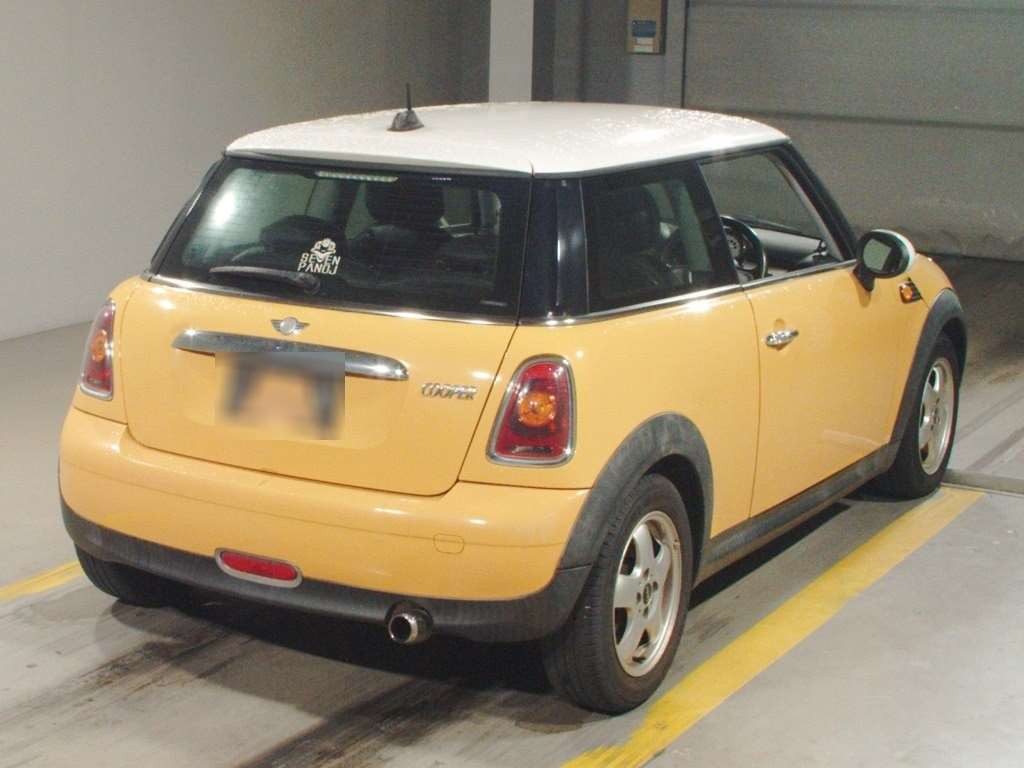 2009 Mini MINI MF16[1]