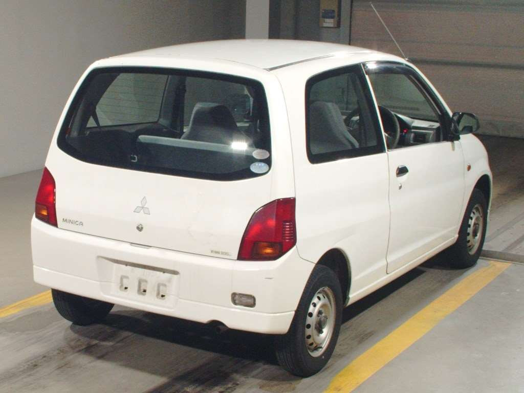 2006 Mitsubishi Minica H42V[1]