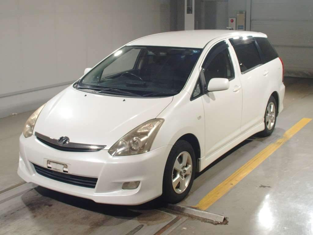 2005 Toyota Wish ZNE10G[0]