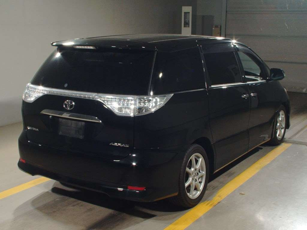 2010 Toyota Estima ACR50W[1]