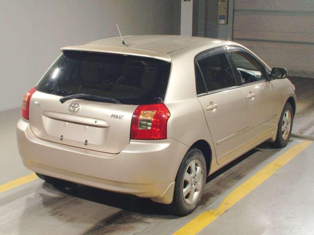 2001 Toyota Corolla Runx NZE121[1]