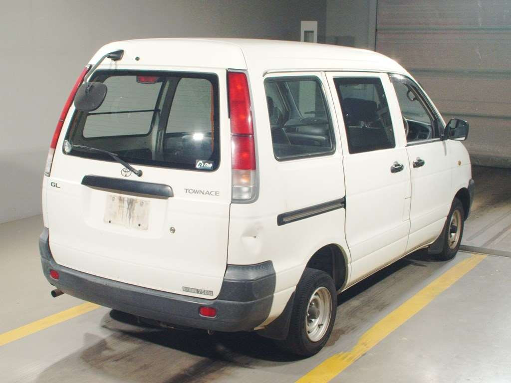 2001 Toyota Townace Van KR42V[1]