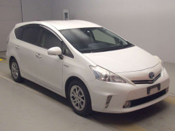 2014 Toyota Prius alpha