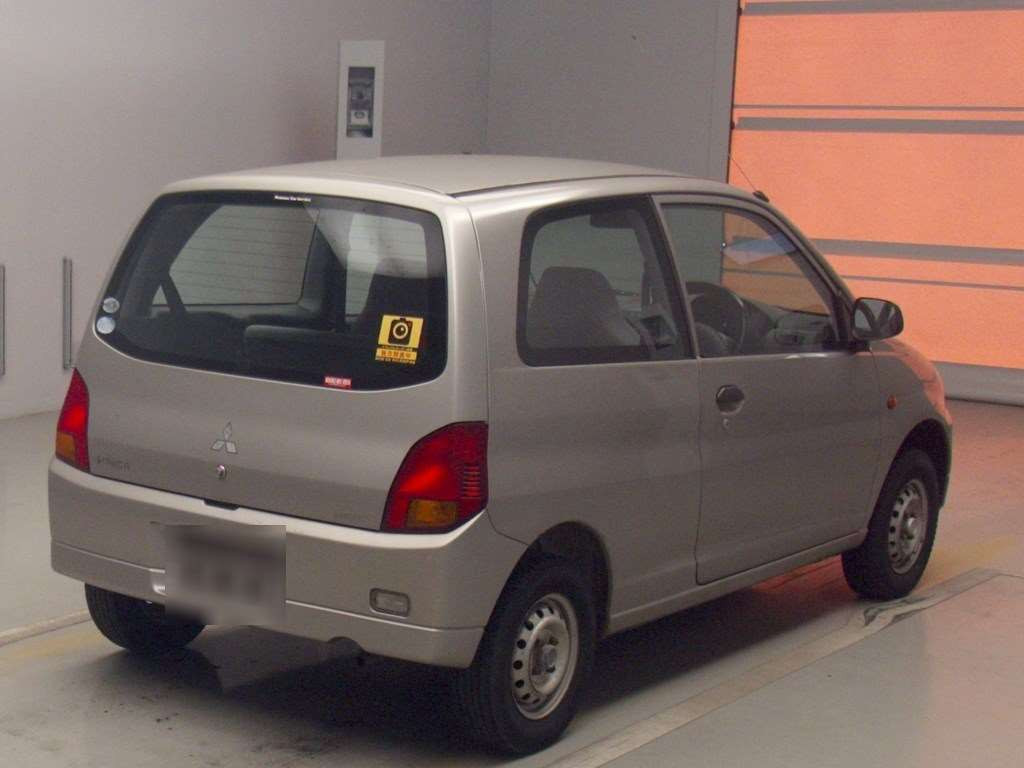 2006 Mitsubishi Minica H42V[1]