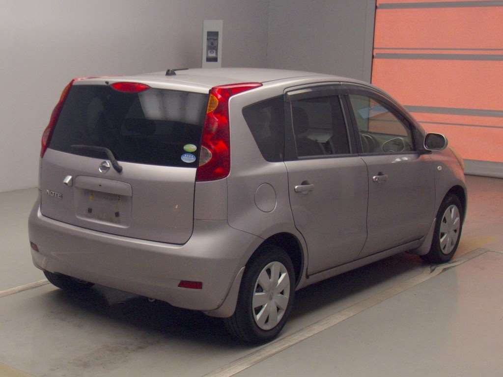 2009 Nissan Note E11[1]