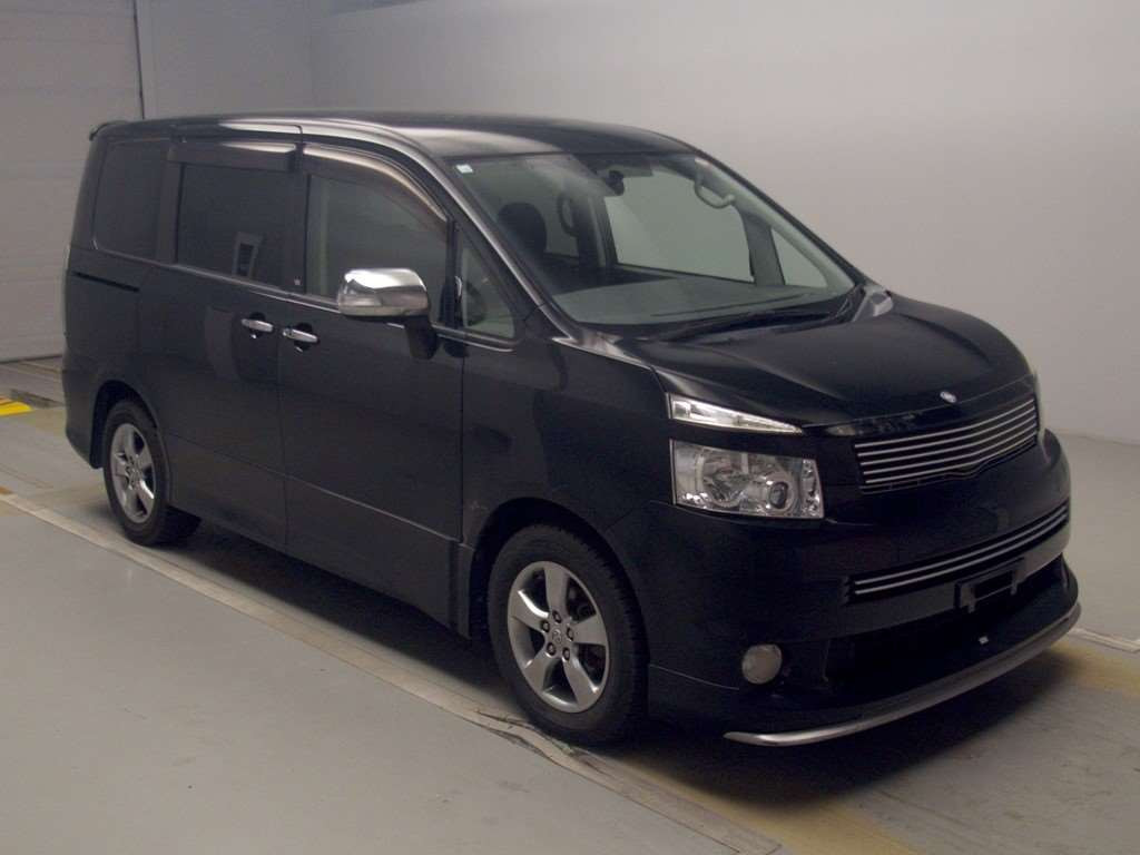 2008 Toyota Voxy ZRR70W[2]