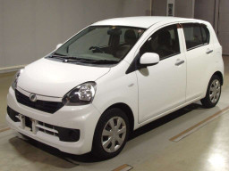 2015 Daihatsu Mira es