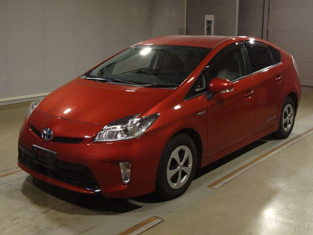 2013 Toyota Prius ZVW30[0]