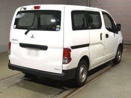 2017 Mitsubishi Delica Van