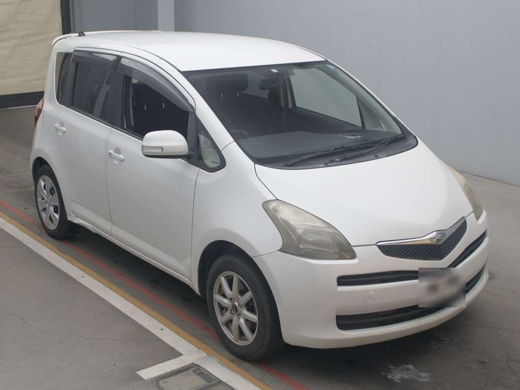 2007 Toyota Ractis NCP100[2]