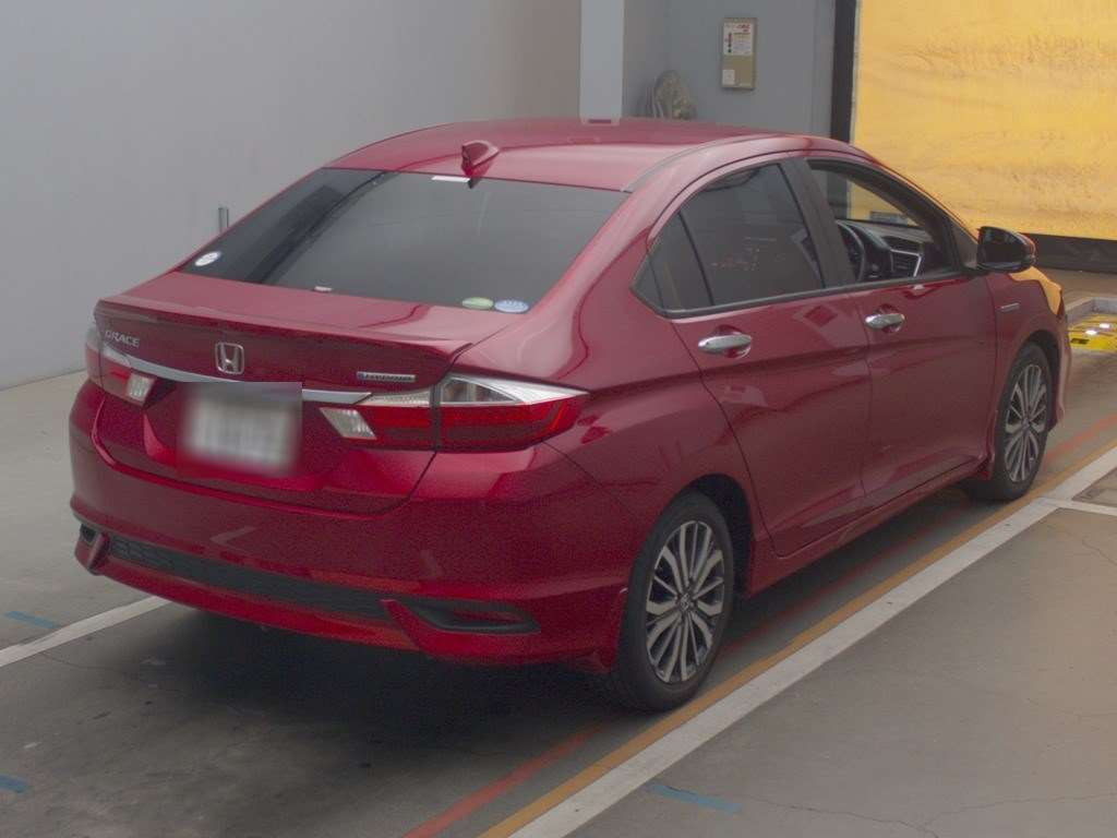 2018 Honda Grace GM4[1]