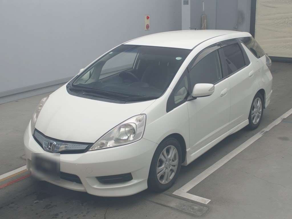 2011 Honda Fit Shuttle Hybrid GP2[0]