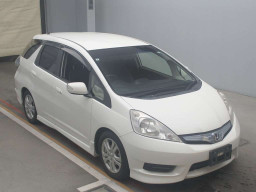 2011 Honda Fit Shuttle Hybrid