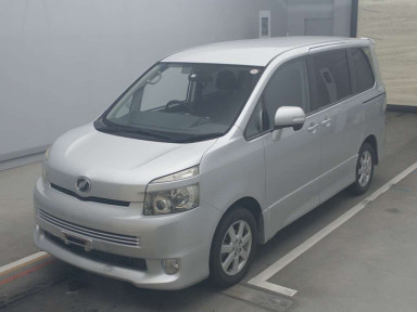 2007 Toyota Voxy