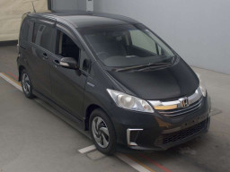 2016 Honda Freed hybrid