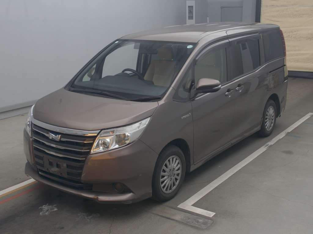 2014 Toyota Noah ZWR80G[0]