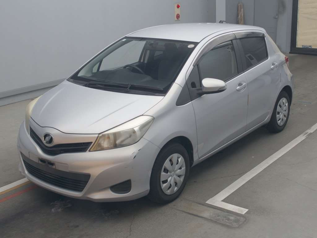 2012 Toyota Vitz NSP130[0]