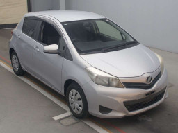 2012 Toyota Vitz