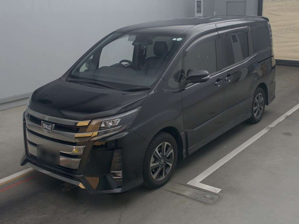 2017 Toyota Noah ZRR80W[0]