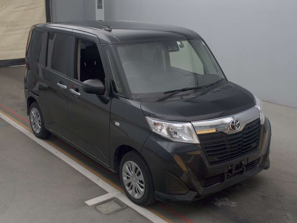 2020 Toyota Roomy M900A[2]