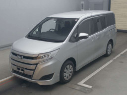 2019 Toyota Noah