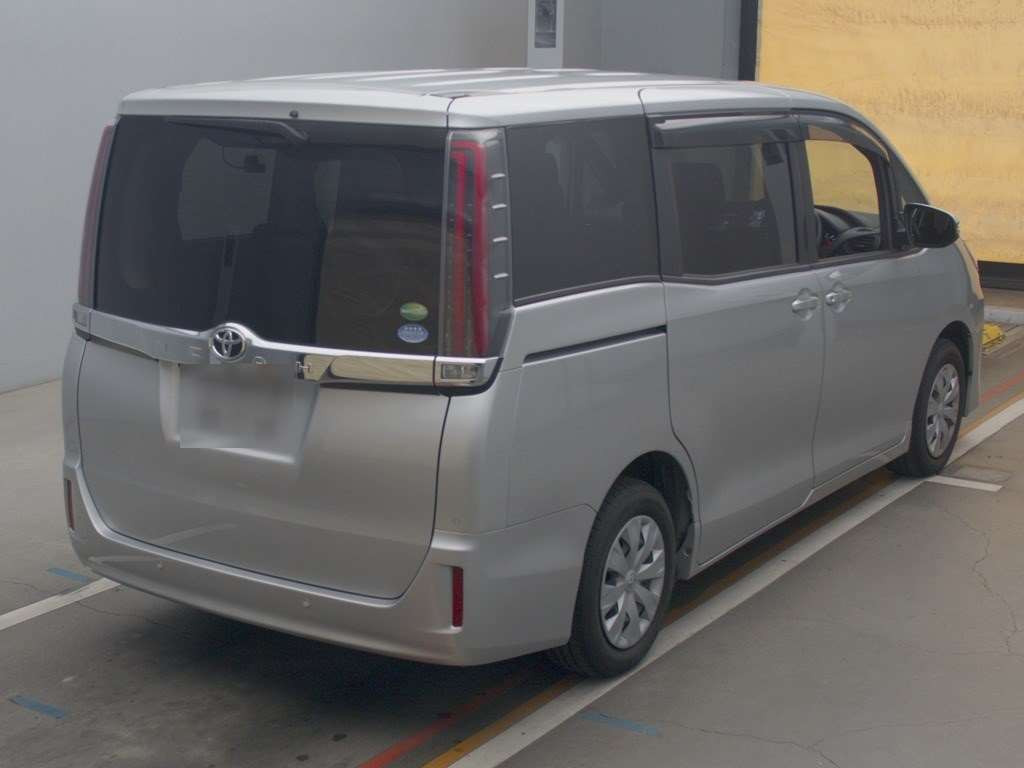 2019 Toyota Noah ZRR80G[1]