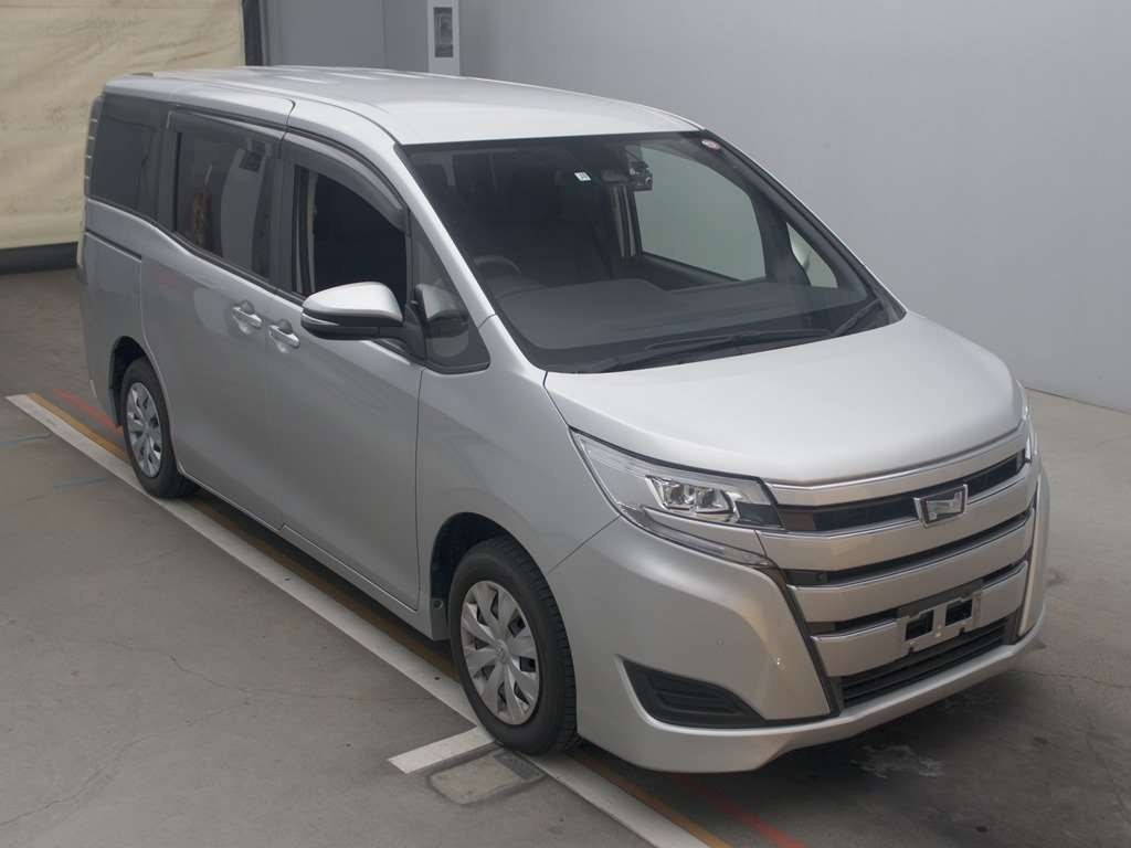 2019 Toyota Noah ZRR80G[2]