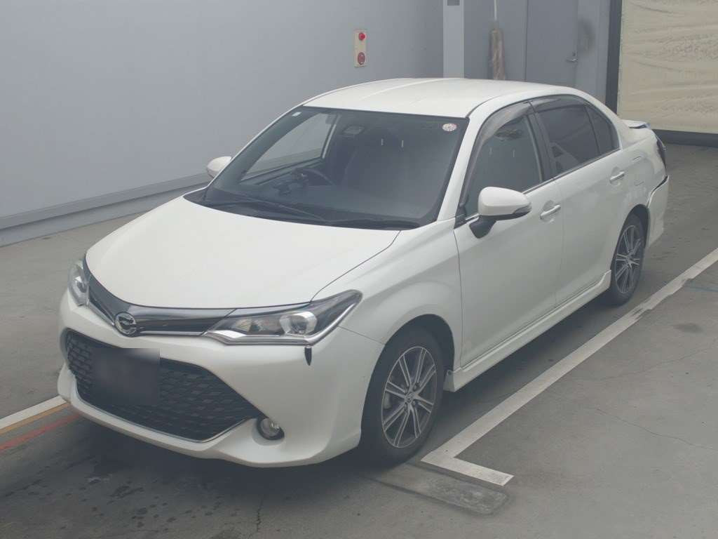 2016 Toyota Corolla Axio NRE161[0]