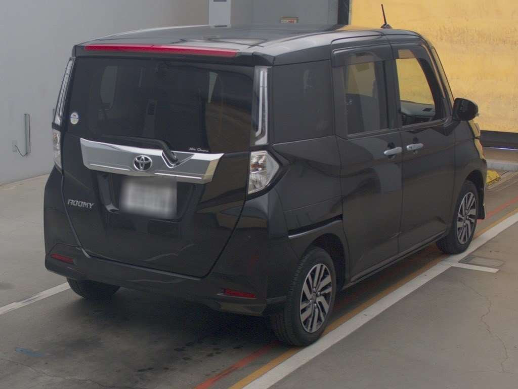 2022 Toyota Roomy M900A[1]