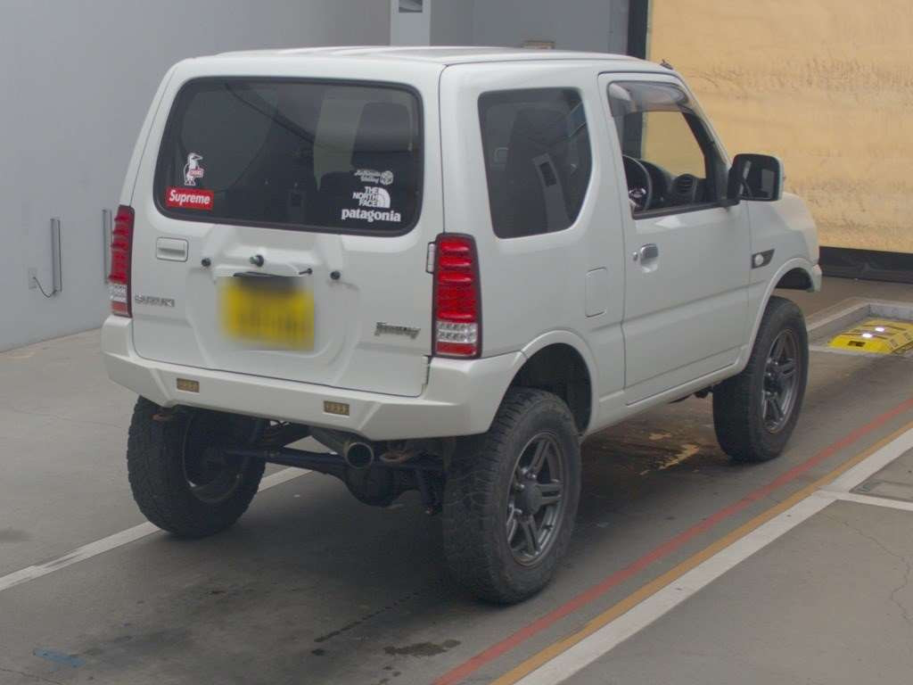 2016 Suzuki Jimny JB23W[1]