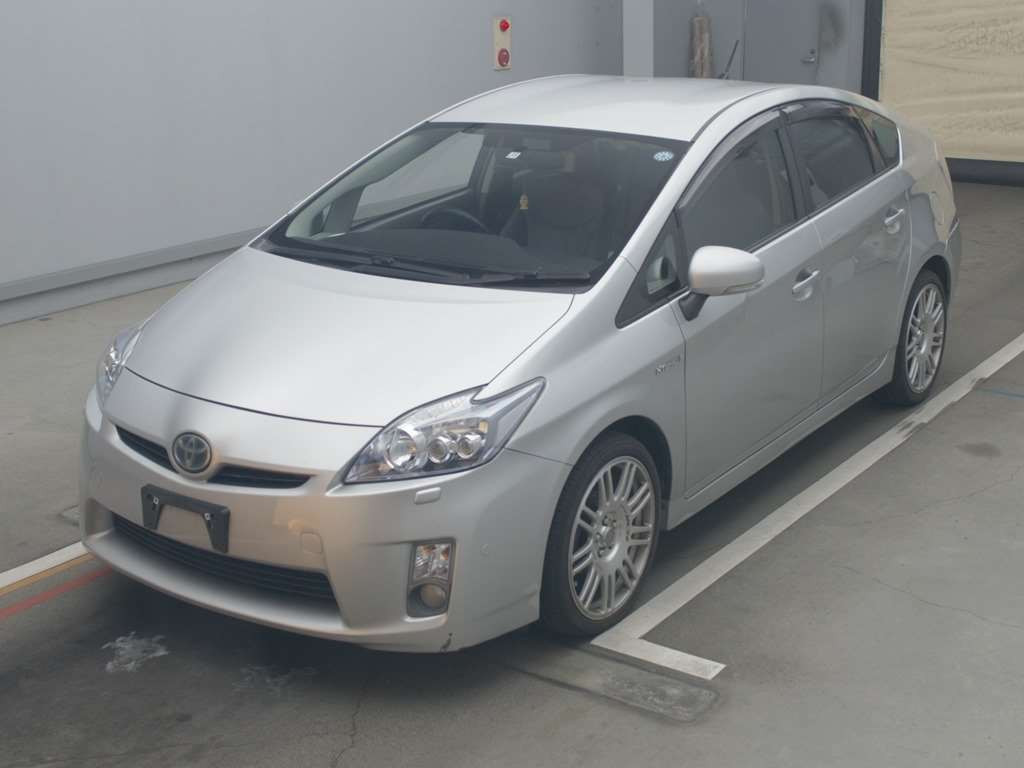 2010 Toyota Prius ZVW30[0]