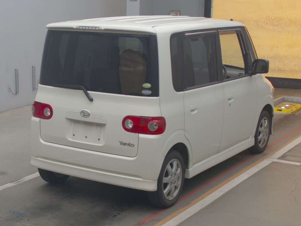 2004 Daihatsu Tanto L350S[1]