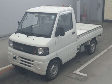 2009 Mitsubishi Minicab Truck