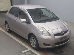 2010 Toyota Vitz