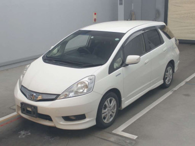 2013 Honda Fit Shuttle Hybrid