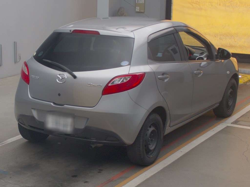 2010 Mazda Demio DE3FS[1]