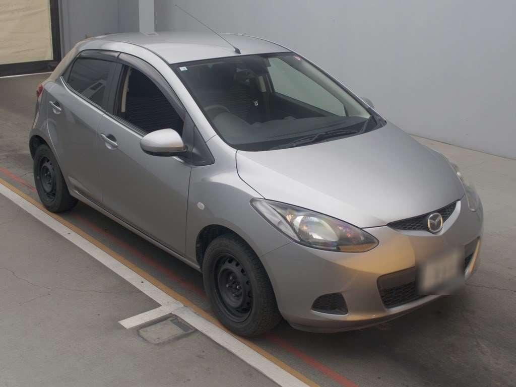 2010 Mazda Demio DE3FS[2]