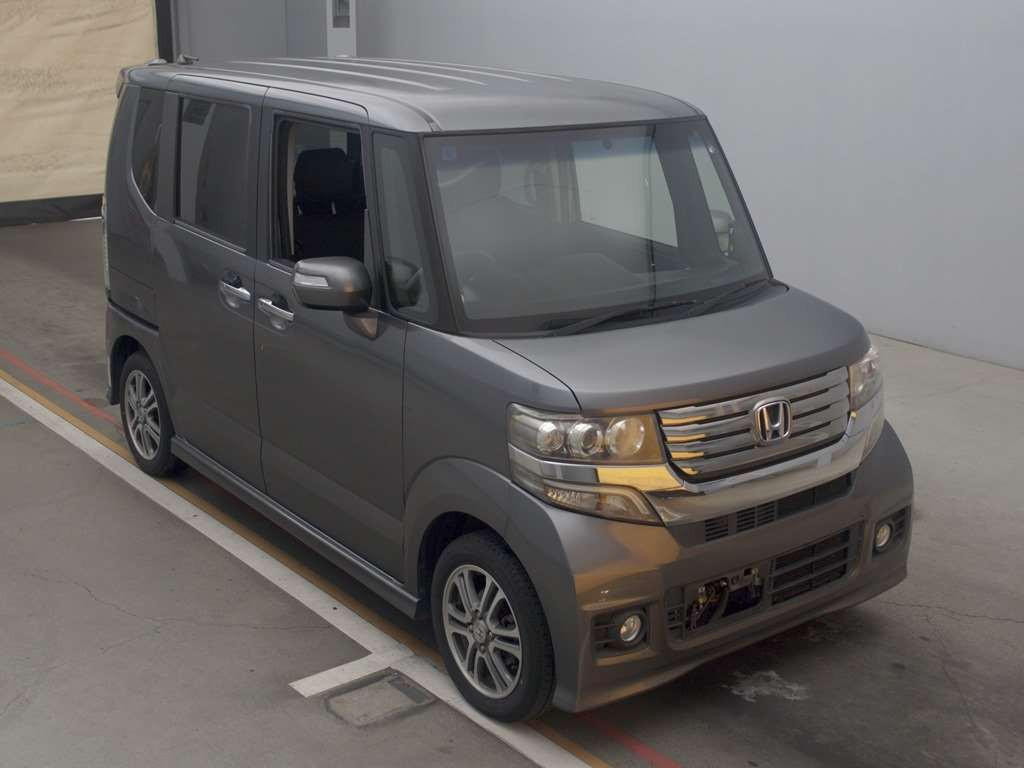 2013 Honda N-Box+ Custom JF1[2]