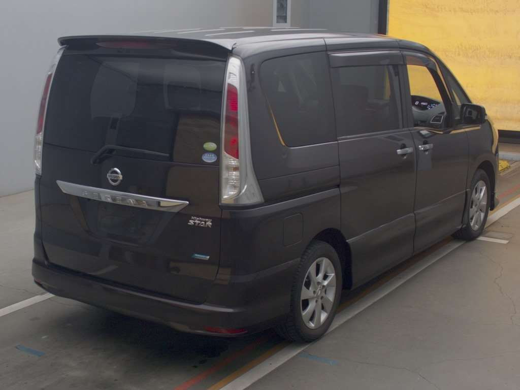 2011 Nissan Serena FC26[1]