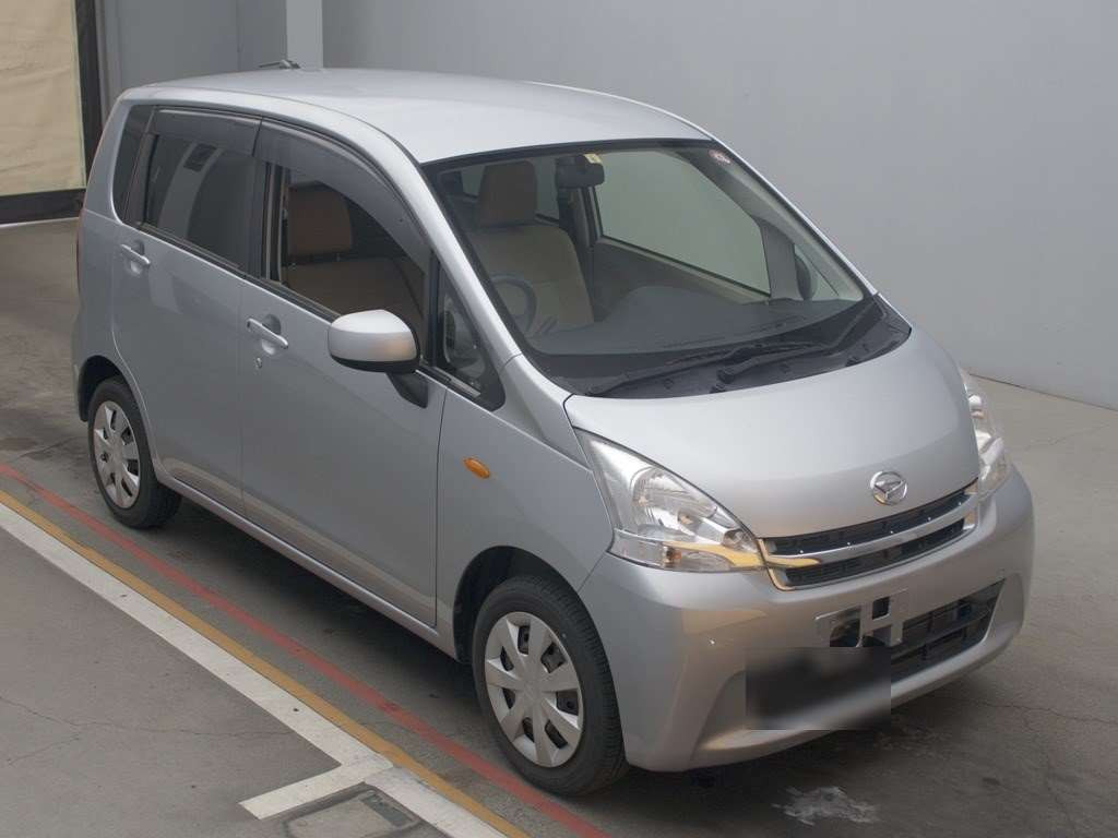 2011 Daihatsu Move LA110S[2]