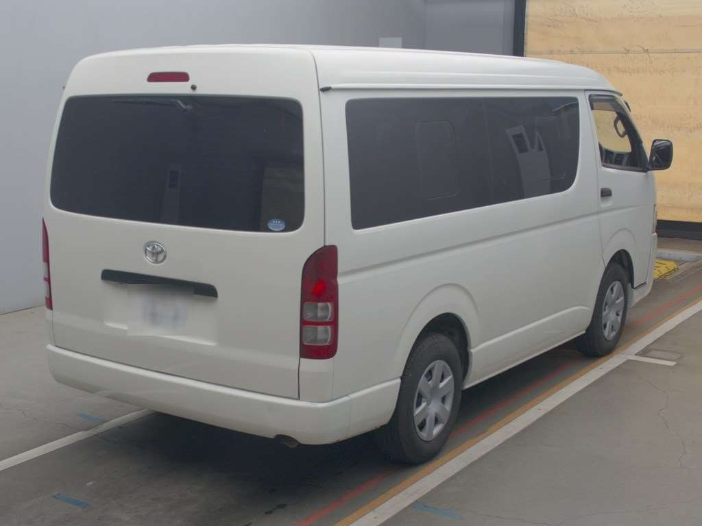 2014 Toyota Hiace Wagon TRH214W[1]